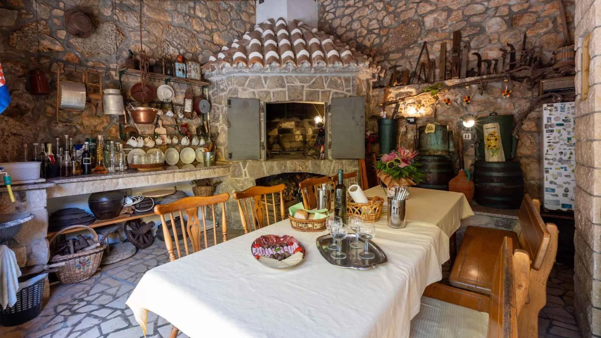 Holiday Home In Grizane 43088 Croatia